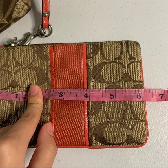 Coach Legacy Signature Swingpack Crossbody Bag And Wristlet - Picture 12 of 12